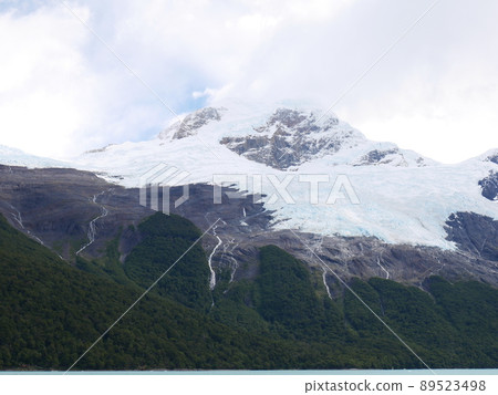 Patagonia's majestic wilderness ⑱ Patagonia's majestic wilderness ⑱ 89523498