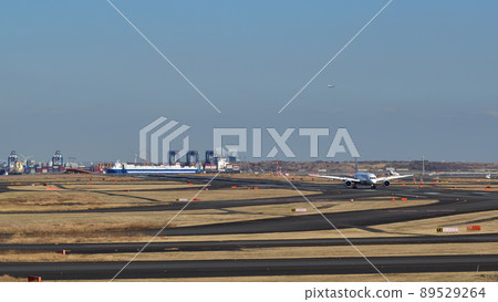 From Haneda Airport B Runway, Landing, Haneda Innovation City 89529264