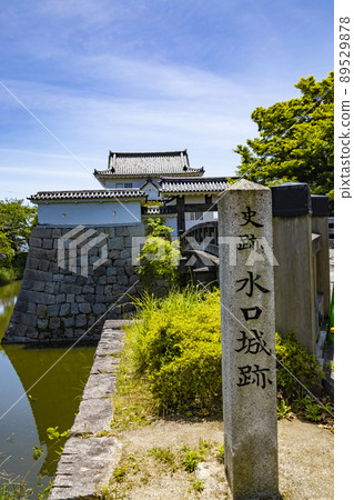 Mizukuchi castle ruins 89529878
