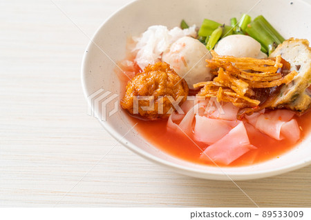 (Yen-Ta-Four) - Thai Style Noodle with assorted tofu and fish ball in Red Soup (Yen-Ta-Four) - Thai Style Noodle with assorted tofu and fish ball in Red Soup 89533009
