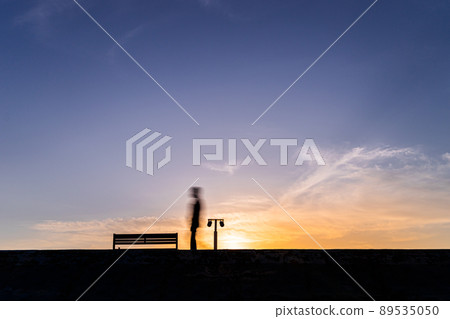 Evening glow 89535050