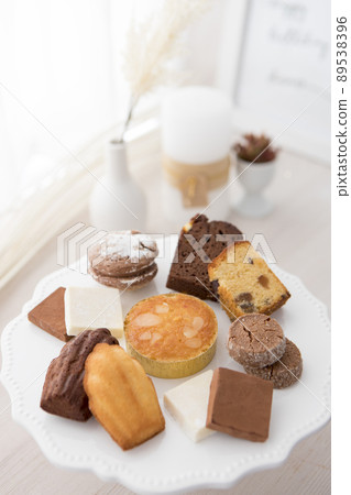 Western confectionery assortment 89538396