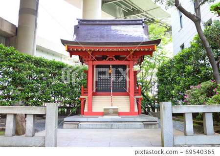 Kabuto神社(東京都中央區) 日本證券業的守護者,1878年創立於1878年。Kabutoiwa是日本橋Kabutocho地名的由來。 Kabuto神社(東京都中央區) 日本證券業的守護者,1878年創立於1878年。Kabutoiwa是日本橋Kabutocho地名的由來。 89540365
