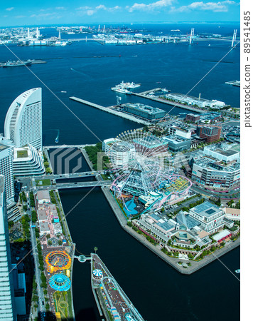 Bird's eye view of Yokohama Port 89541485