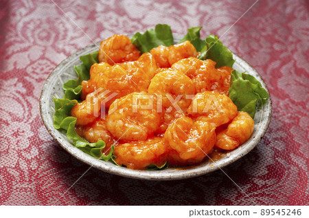 Stir-fried high-class Chinese shrimp chili 89545246