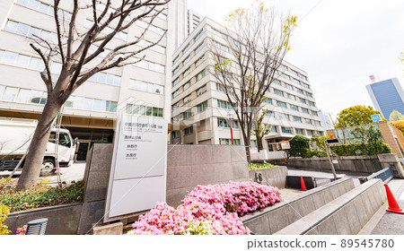 Ministry of Agriculture, Forestry and Fisheries Forestry Agency Fisheries Agency (taken from a public road outside the subject's premises) 89545780