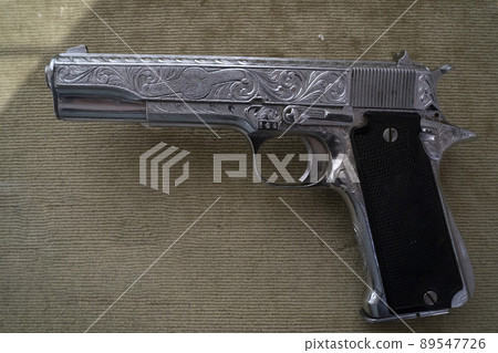 8mm silver pistol narcos style gun 8mm silver pistol narcos style gun 89547726