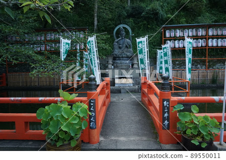 君井寺的極樂橋和觀音 君井寺的極樂橋和觀音 89550011