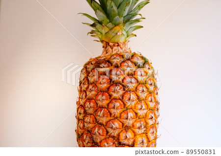 Classic tropical fruit pineapple 89550831