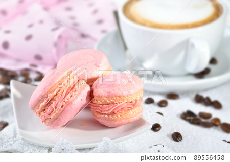 Pink macarons Pink macarons 89556458