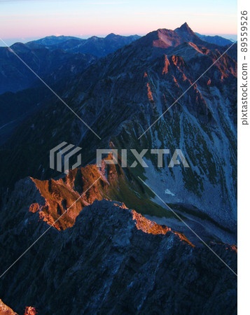 八里岳的摩根羅特 / Daikiretto 的黎明和八里岳 @ 仲夏（廣角） 89559526