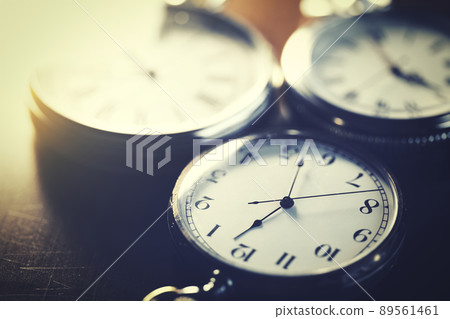 Multiple pocket watches Multiple pocket watches 89561461