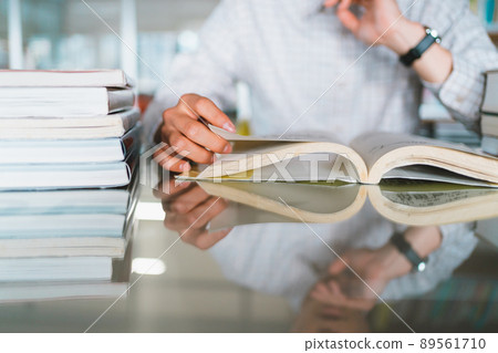 在圖書館尋找什麼 89561710