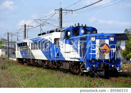 DE101161 運行在山陰線上的奧出雲大蛇 89566533