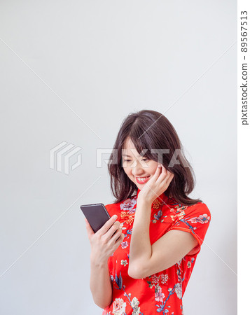 A wisdom-type handset used in front of a white background. A wisdom-type handset used in front of a white background. 89567513