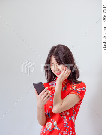 A wisdom-type handset used in front of a white background. A wisdom-type handset used in front of a white background. 89567514