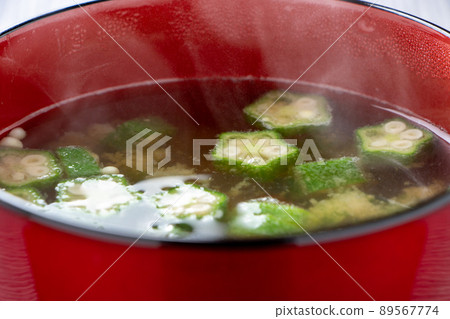 秋葵味噌湯。 89567774