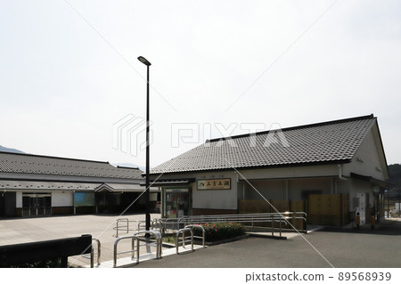 三方五湖停車場(福井縣舞鶴若狹高速公路) 三方五湖停車場(福井縣舞鶴若狹高速公路) 89568939