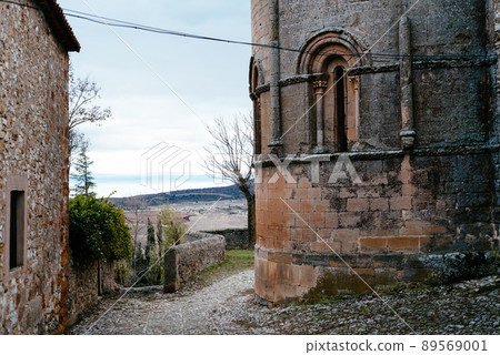 Romanesque apse in the church and museum of Holy Trinity in Atienza Romanesque apse in the church and museum of Holy Trinity in Atienza 89569001