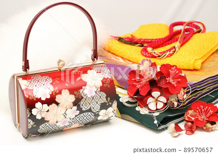 Adult-style furisode and accessories Adult-style furisode and accessories 89570657