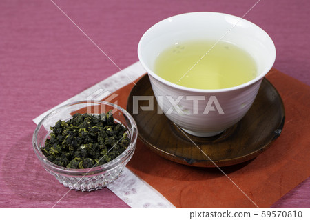 Taiwanese high-class tea Jin Xuan tea: It has a sweet milk tea-like scent. 89570810