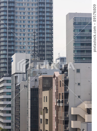 Scenery of skyscrapers in the cityscape of Nagoya 89576809