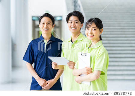 護理人員 89578778