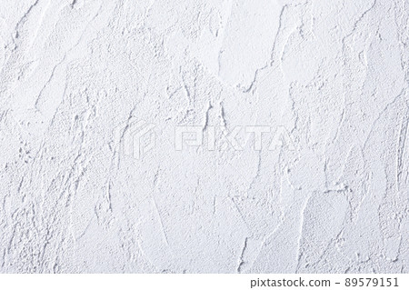 用石膏粉刷的白牆 用石膏粉刷的白牆 89579151