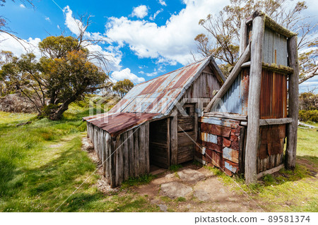 Wallace Hut near Falls Creek in Australia 89581374