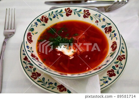 烏克蘭,基輔,地方菜羅宋湯 烏克蘭,基輔,地方菜羅宋湯 89581714