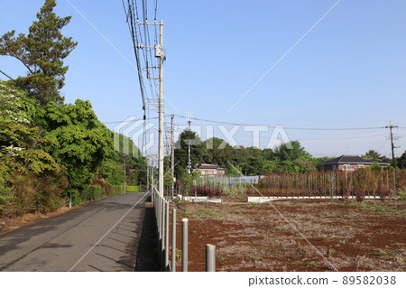 In the nursery field in the Kanne district (Kawaguchi City, Saitama Prefecture) In the nursery field in the Kanne district (Kawaguchi City, Saitama Prefecture) 89582038