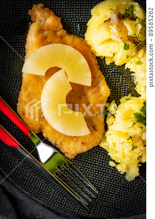 Breaded chicken breast fillet. Breaded chicken breast fillet. 89585262