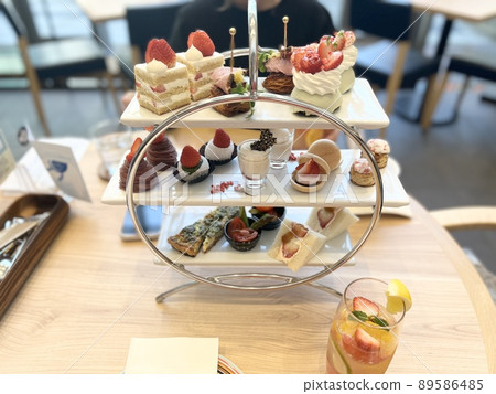 Afternoon tea Afternoon tea 89586485
