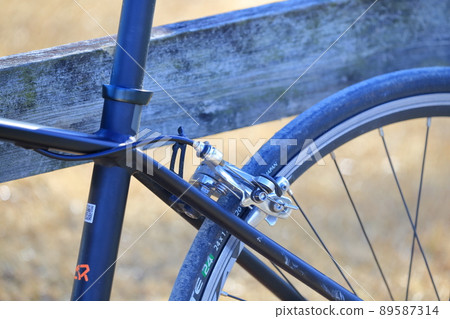自行車後輪胎和剎車 89587314