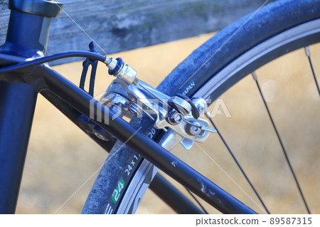 Bicycle rear tires and brakes Bicycle rear tires and brakes 89587315