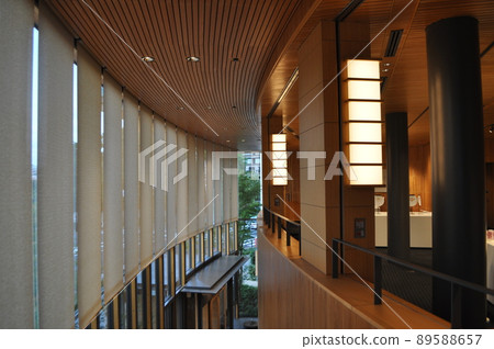 赤坂虎屋店 / Hiroshi Naito 89588657