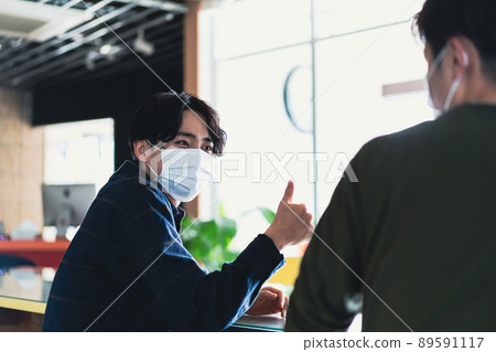 Young men to mask Young men to mask 89591117