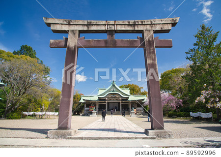 Hokoku Shrine, Osaka Castle [Chuo-ku, Osaka City, Osaka Prefecture] 89592996