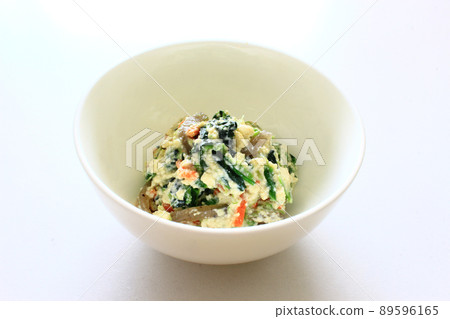 Shiraae (Japanese salad) 89596165
