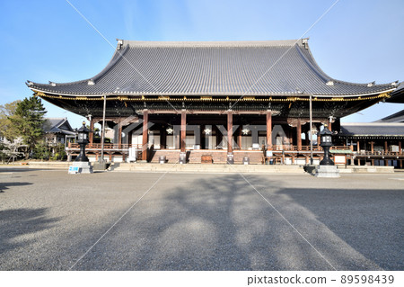 Higashi Honganji Temple (Amidado) [Shimogyo Ward, Kyoto City, Kyoto Prefecture] 89598439