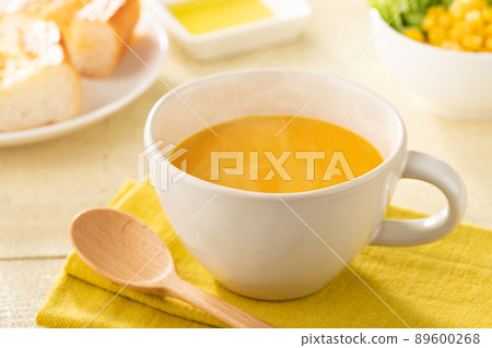 新鮮食材製成的南瓜濃湯 89600268