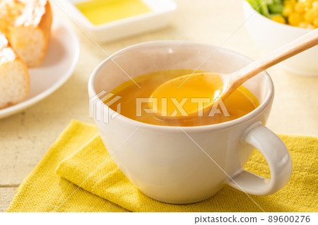 Pumpkin pottage soup made from fresh ingredients 89600276