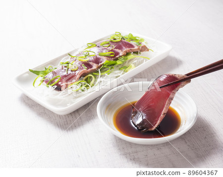 Skipjack tuna 89604367