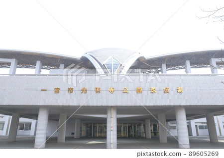 運動球場正門(愛知縣一宮市光明寺公園球場) 運動球場正門(愛知縣一宮市光明寺公園球場) 89605269