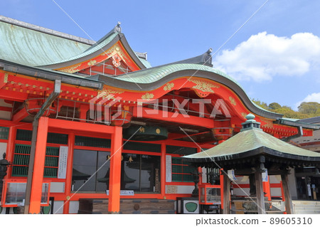 Car traffic safety prayer (Naritayama Nagoya Betsuin Daisho-ji Temple, Inuyama Castle, Inuyama City, Aichi Prefecture) Car traffic safety prayer (Naritayama Nagoya Betsuin Daisho-ji Temple, Inuyama Castle, Inuyama City, Aichi Prefecture) 89605310