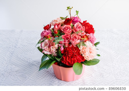 佈置鮮花禮物慶祝生日結婚週年紀念日 89606830