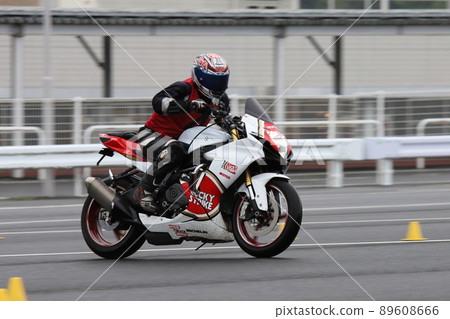 Moto Gymkhana 跑步照片 89608666