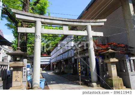 Shimotani Shrine Shimotani Shrine 89611943