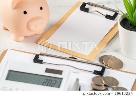 Credit Card Mobile Phone Tax Payment Savings Savings Analysis Report Annual Report Summary ビジネス 89613224