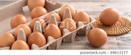 egg egg brown brown wood wooden egg in carton egg raw たまご 89613277